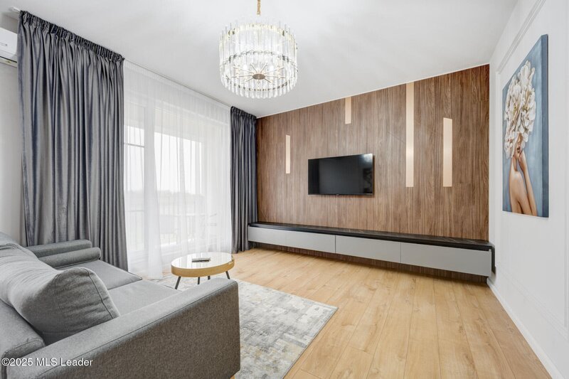 Tunari, apartament finisat, mobilat si decorat cu bun gust!