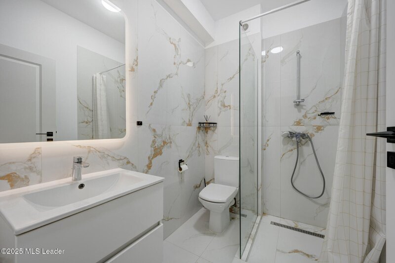 Apartament Tunari, finisat, mobilat si decorat cu bun gust!